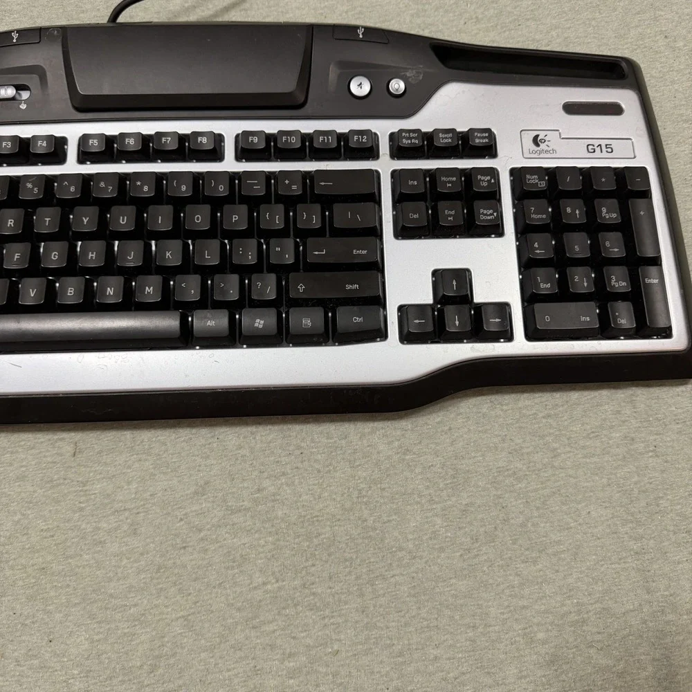 Logitech G15 USB Wired Gaming Keyboard Black QWERTY LCD Display PC Desktop